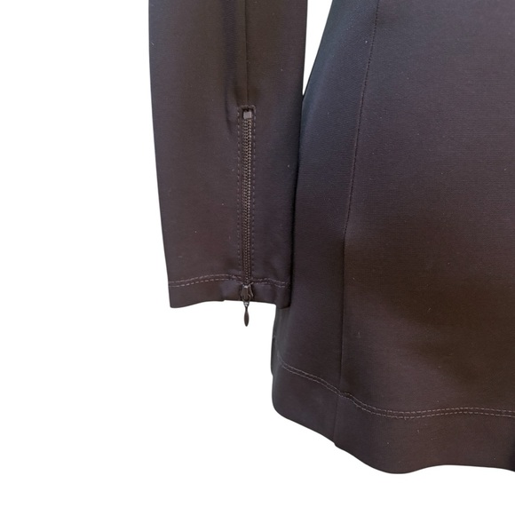 Theory Crepe Tunic Top with Hidden Zipper Sleeves | S - Picture 8 of 13